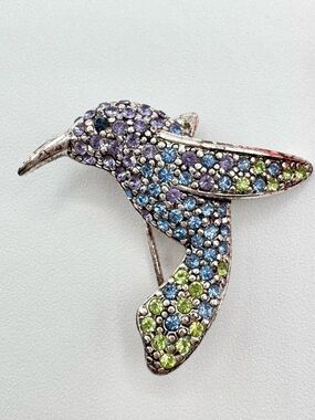 Vintage Monet Ombre Pave Rhinestone Hummingbird Brooch Signed Purple Blue Green